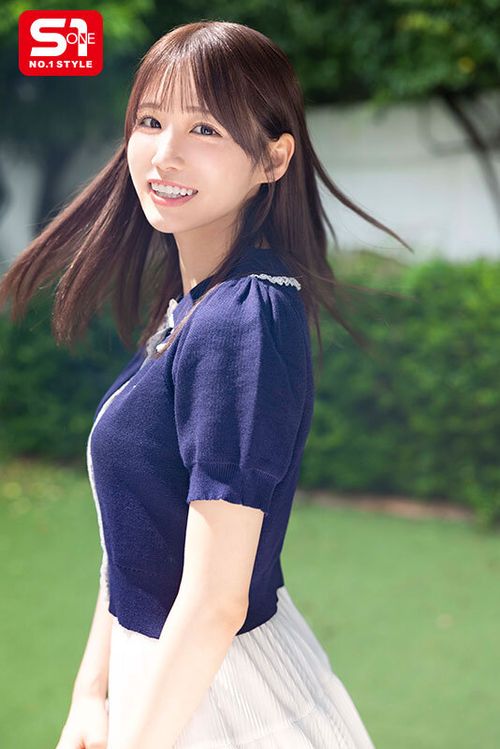 【VR】ずっとアナタの一番でいたい…今、いっちばん輝いてる未歩ななを目に焼き付けて… 未歩なな