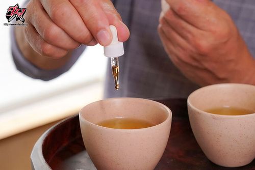 豊満巨乳すぎる彼女が俺の親父に寝取られ種付けプレスされていた。 美園和花